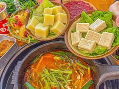 -黔三一夺夺粉酸汤火锅(百信店)