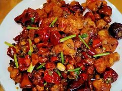 -胖太太四川麻辣排骨串(镇江路分店)