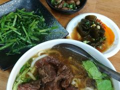 -六合夜市