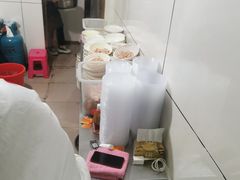 -文山荷鲜居(翠湖店)