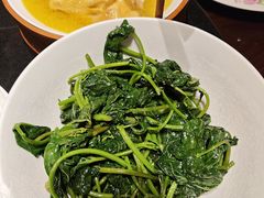 -许爷家·生态湖鲜(徐汇日月光店)
