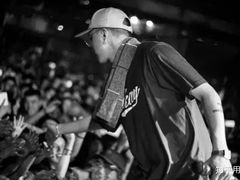 -闪电修企业手机电脑回收(西湖风景名胜区店)