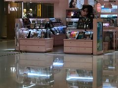 -4inlook美目美佳隐形眼镜店(恒隆广场店)