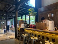 -Metal hands·铁手咖啡