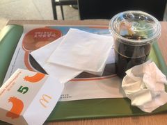 -麦当劳(展览路店)