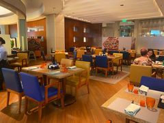 -怡咖啡海鲜自助餐厅(浦东香格里拉店)