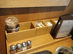 -星巴克臻选(莘庄仲盛店)