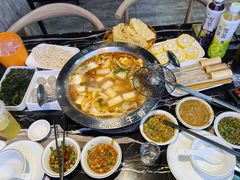-古乐牛香·鲜牛肉牛杂火锅(五一中路店)