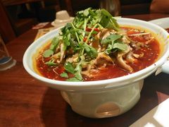 -川流不息·地道川菜·小龙虾(新松江路店)