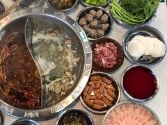 -憨铁匠老火锅(龙岗万科里店)