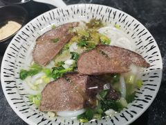 花溪牛肉粉-泉味道贵州厨房(三里河店)