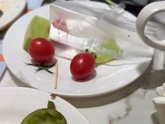 -金马门国际美食百汇(珞喻路店)