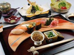 -小山日本料理(兴业太古汇店)