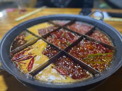 -正南齊北重庆老火锅(光华村直营店)