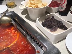 -海底捞火锅鲜切牛肉主题店(长寿路店)