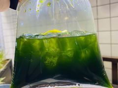 泰式柠檬绿茶-春莱·老挝咖啡·泰式奶茶(钟楼店)