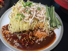 -麻六记(凤凰汇店)