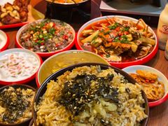 -老闵田螺馆·南昌市井菜·特色小吃(总店)