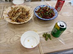 -江城燕子大排档(江汉路步行街店)