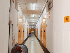 -安东易迷你自助仓储寄存仓库(杨浦店)