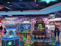 -LuckyStar幸运星家庭娱乐中心(东莞国贸店)