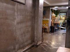 大堂-HIGH FIVE哈福手工汉堡(桂林路店)