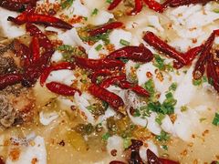 -姚姚酸菜鱼·金戈戈香港豉油鸡(喜荟城联名店)