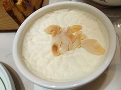 双皮奶-悦满楼·西关名点·湛江名菜(航空综合大厦店)