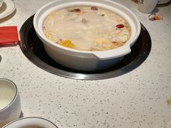 -三人行骨头王火锅(长寿店)