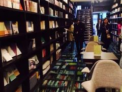 钟书阁-钟书阁(松江泰晤士小镇店)