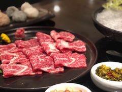 臻品肥牛-官也街澳门火锅(新源里店)