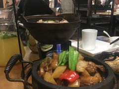 -徽湘园和马路串串火锅