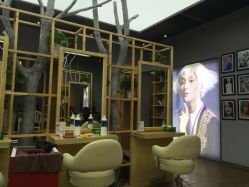 -塞巴斯汀SEBASTIAN专业美发店