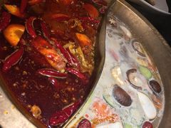 鸳鸯锅底-渝利重庆火锅