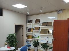 -上海和平眼科医院