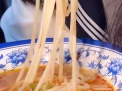 -花溪巷牛肉粉(泉城路店)