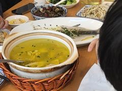 -品鲜村农家菜·阳澄湖大闸蟹(总店)