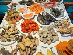 -领鲜活海鲜榴莲自助火锅(东门店)