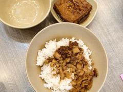 肉燥饭-圆宝台湾小吃(迎津街店)