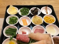-妈妈故事米线(市府恒隆店)