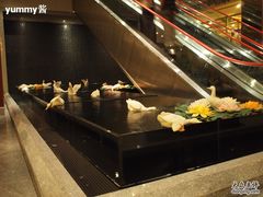 -八府香鸭·啫啫煲(华山路店)