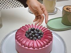 -潮一不贰·法式甜品·生日蛋糕·西式简餐(外滩店)