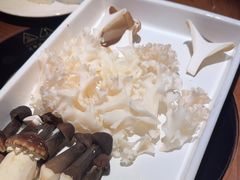 -揽季锅物会·海鲜姿造(五四路店)