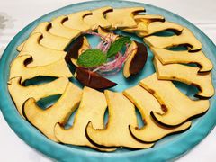 -红鼎豆捞·非遗鲍皇汤火锅(宝丰路店)