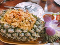 -Dang restaurant (patong phuket)