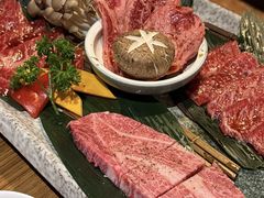 -炼火烤肉店
