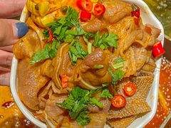 -洞子口重庆鲜货火锅(楚翘城旗舰店)