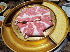 -猪啊牛呀羊啊铜盘烤肉(正大广场店)