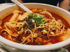 -渝是乎川渝小炒(新世界百货望京店)