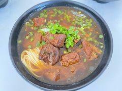 红烧牛肉面-上海为民商行清真饭店(南大路店)